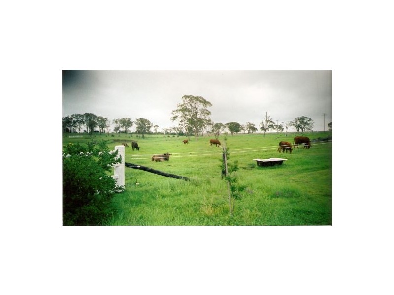 136 Dixon Lane, Greenmount East QLD 4359