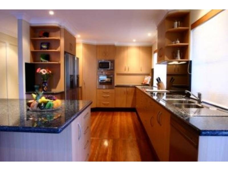 6 Ernest Street, Kings Beach QLD 4551