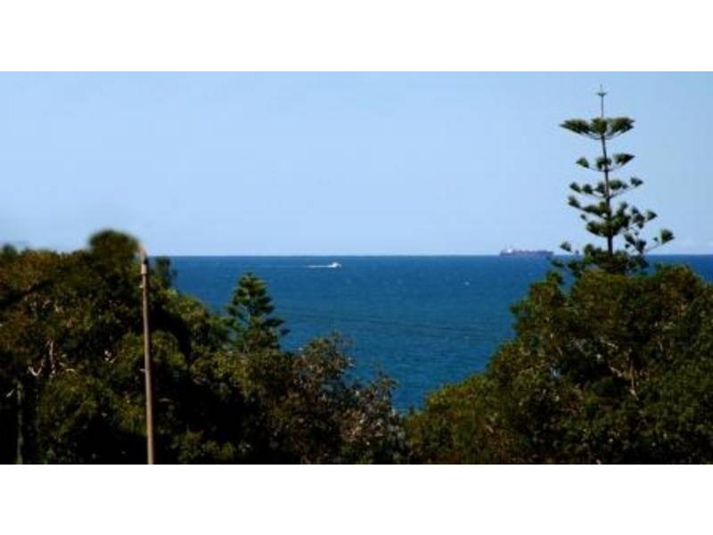 6 Ernest Street, Kings Beach QLD 4551