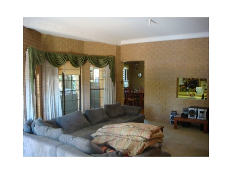 38 Everett Street, Upper Mount Gravatt QLD 4122