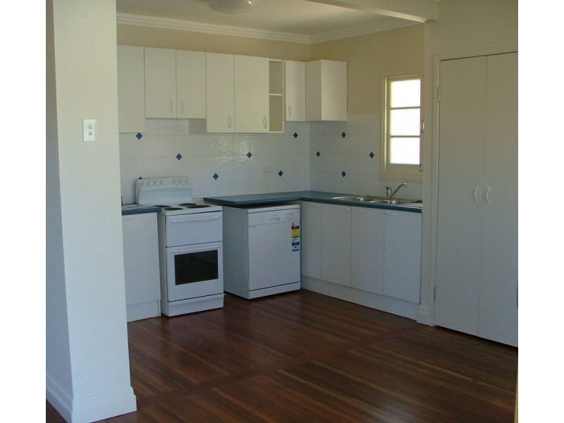 11 Vaucluse Street, Wavell Heights QLD 4012