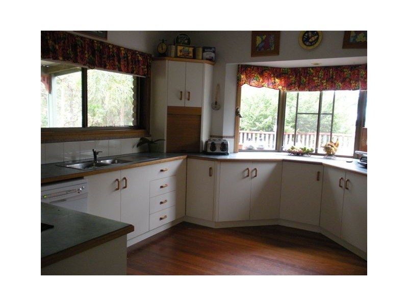110 Happy Valley Road, Cabarlah QLD 4352