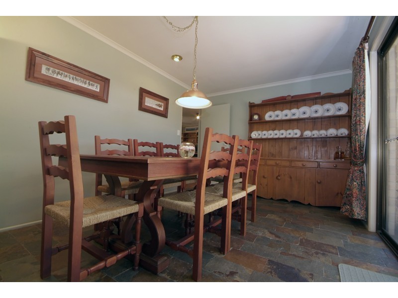 12 Esperanto Court, Toowoomba QLD 4350