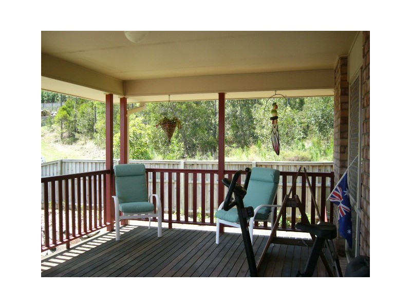 11 McRae Circuit, Pacific Pines QLD 4211