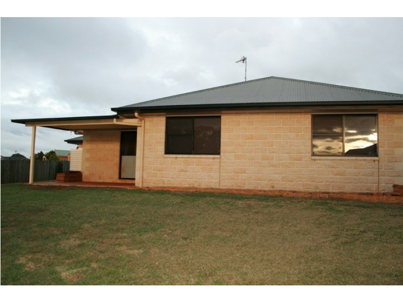 17 Melody Drive, Harristown QLD 4350