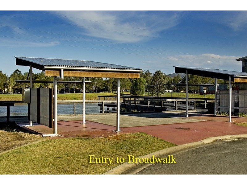 41 Lake Breeze Drive, Windaroo QLD 4207