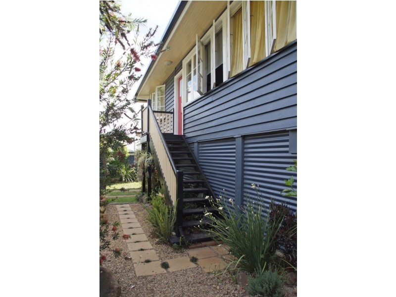 22 Clairmont Street, Newtown QLD 4350