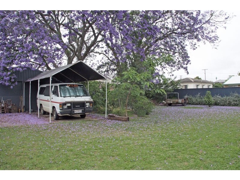 22 Clairmont Street, Newtown QLD 4350