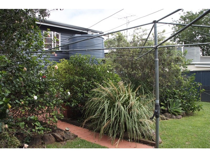 22 Clairmont Street, Newtown QLD 4350