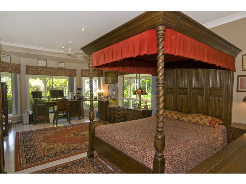 532 Black Mountain Road, Cooroy QLD 4563