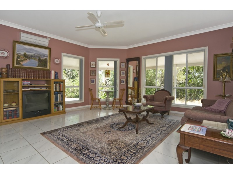 532 Black Mountain Road, Cooroy QLD 4563