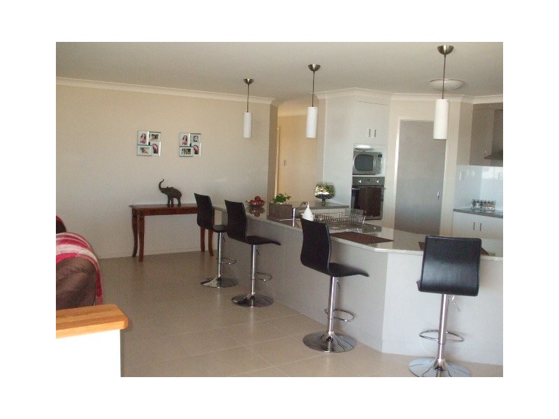 3 Carla Cr, Westbrook QLD 4350