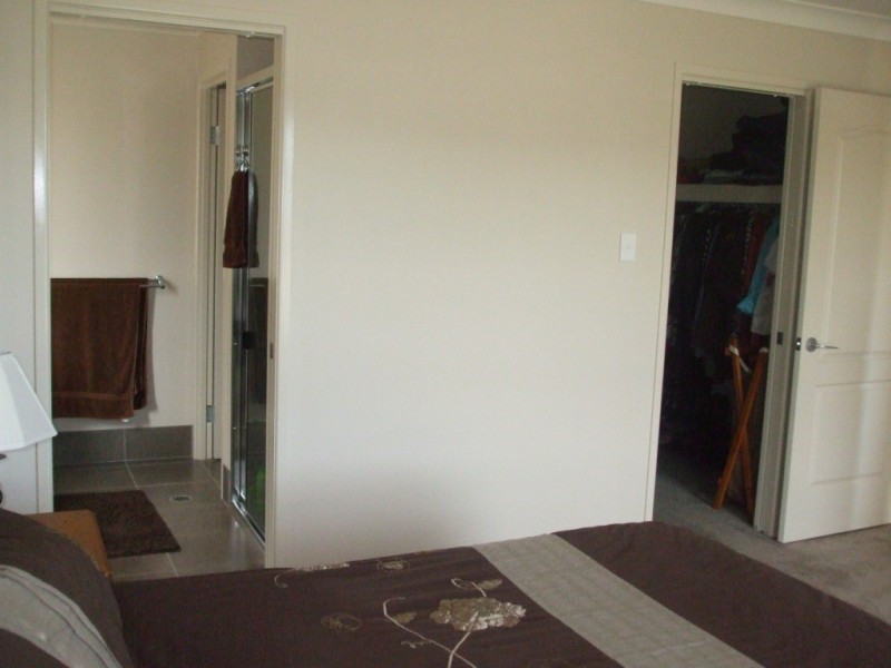 3 Carla Cr, Westbrook QLD 4350