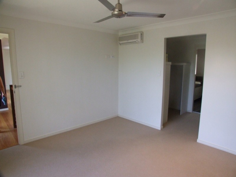 5 Hartwig Crescent, Mount Warren Park QLD 4207