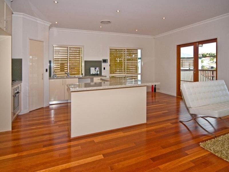 55 Amelia Street, Coorparoo QLD 4151