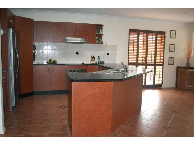 17 Cowell Drive, Burleigh Heads QLD 4220