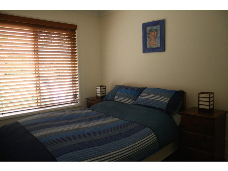 17 Cowell Drive, Burleigh Heads QLD 4220