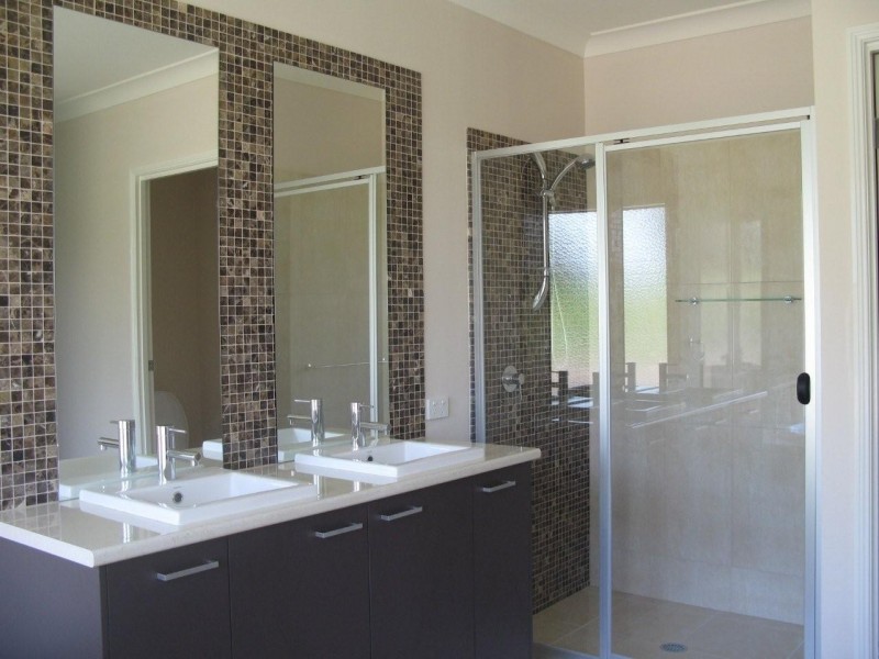 9 Hazelmere Cr, Ormeau QLD 4208