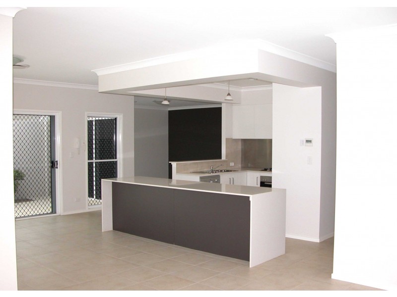 2 / 15 Arthur Street, East Toowoomba QLD 4350