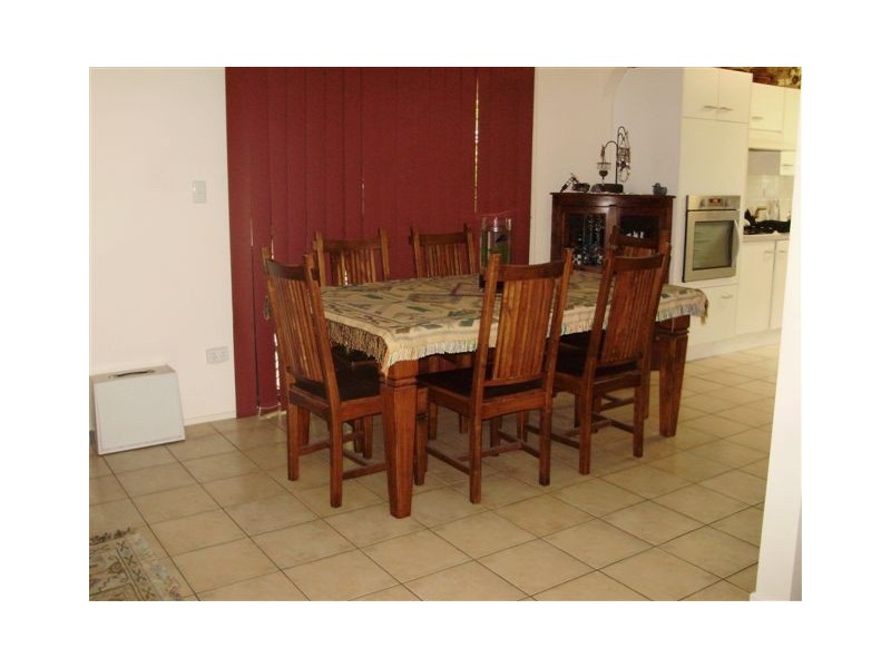 2 / 63-65 Cairns Road, Camira QLD 4300