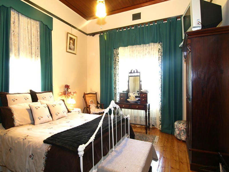 66 High Street, Heathcote VIC 3523