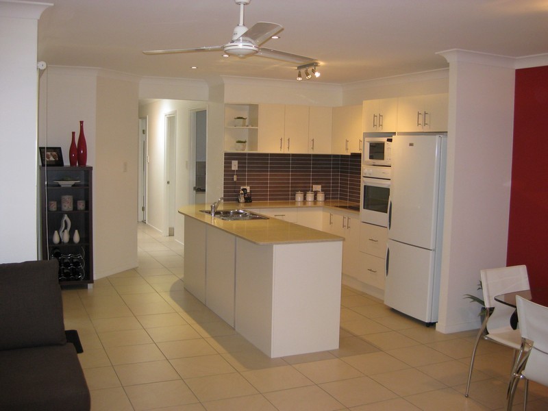 1 / 21 Ewan Street, Southport QLD 4215