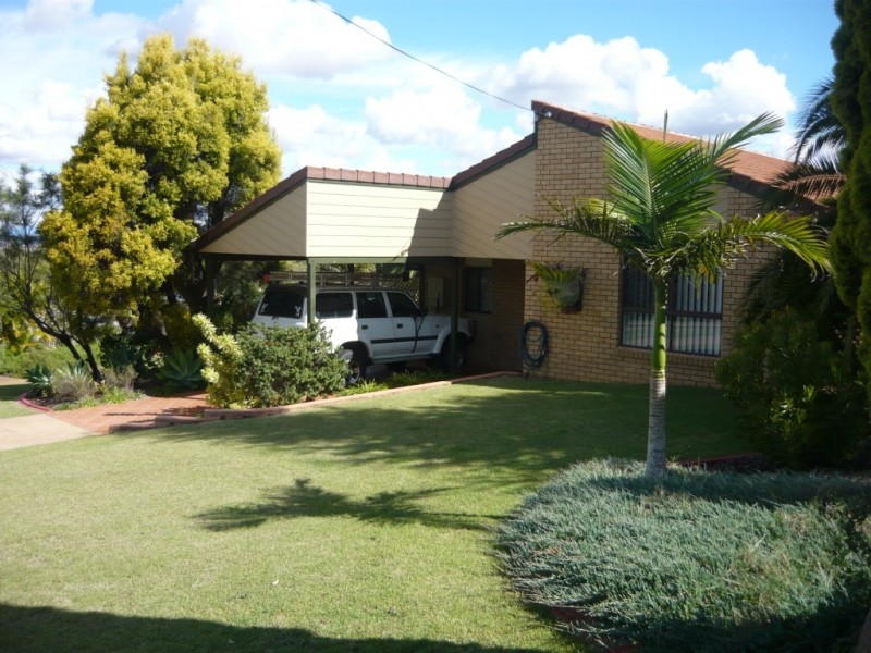 3 Candelo Cls, Kingaroy QLD 4610