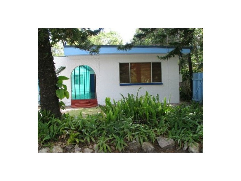 7 Toompany Street, Amity Point QLD 4183