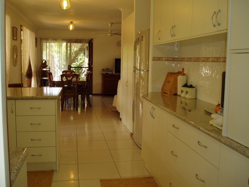 16 Wanata Street, Sinnamon Park QLD 4073