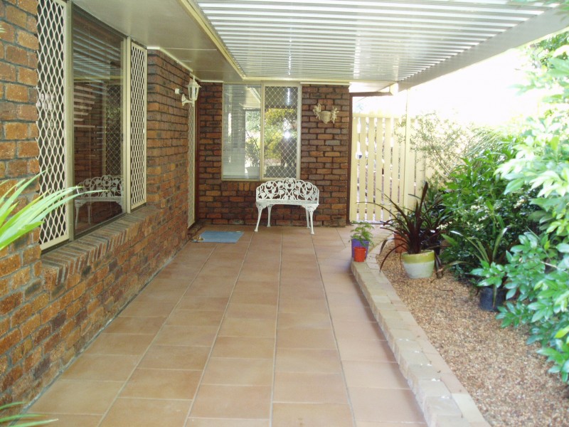 16 Wanata Street, Sinnamon Park QLD 4073
