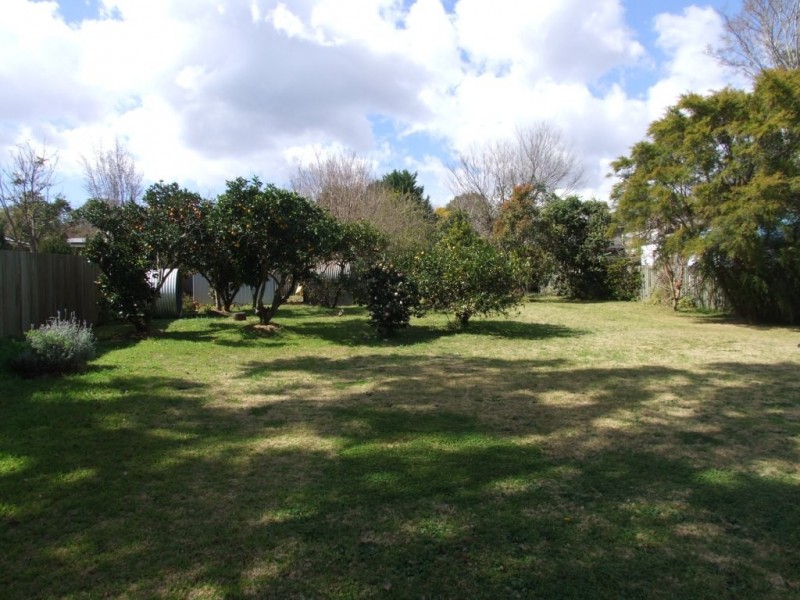 2 Godfrey Street, East Toowoomba QLD 4350