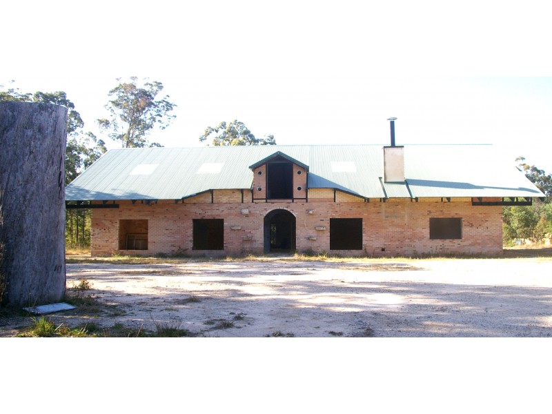 777 Quinzeh Creek Road, Cedar Creek QLD 4207