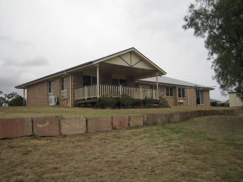 29 Strathdarr Drive, Toowoomba QLD 4350