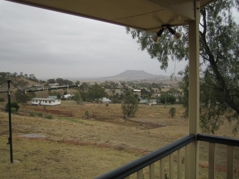 29 Strathdarr Drive, Toowoomba QLD 4350