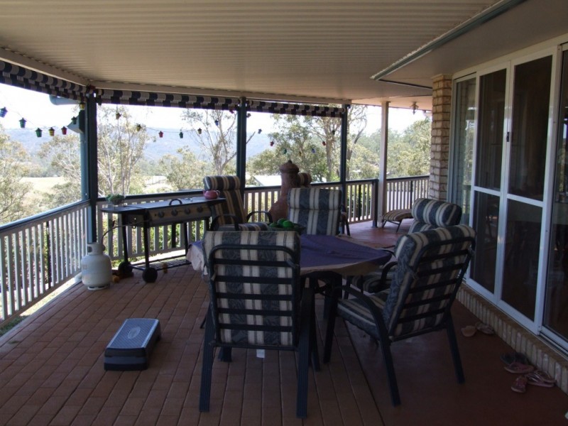 7  Panoramic Drive, Preston QLD 4800
