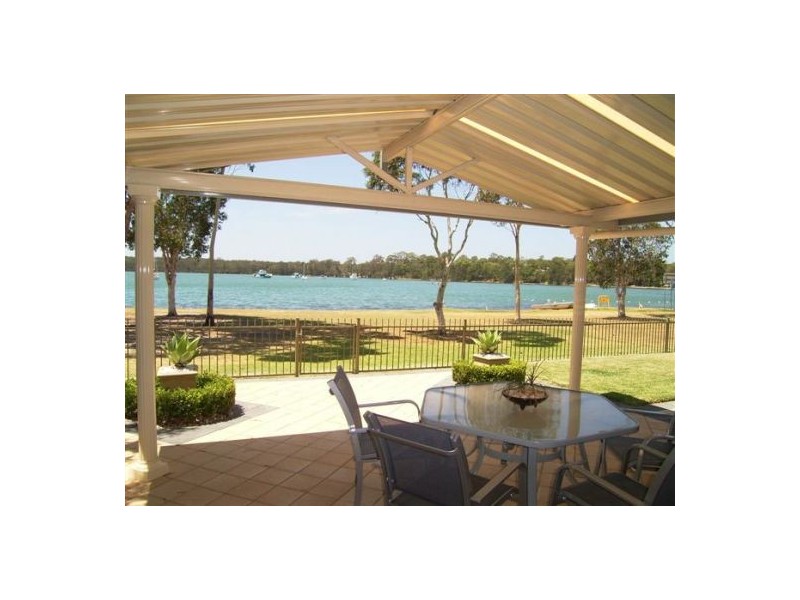 50 Lloyd Avenue, Chain Valley Bay NSW 2259