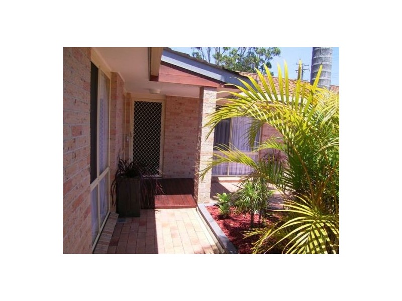 50 Lloyd Avenue, Chain Valley Bay NSW 2259