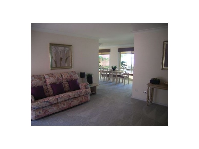 50 Lloyd Avenue, Chain Valley Bay NSW 2259