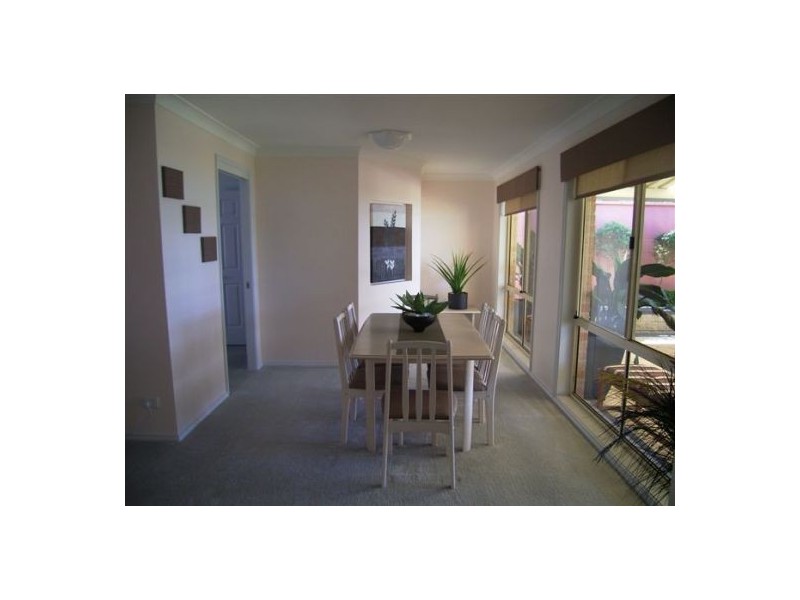 50 Lloyd Avenue, Chain Valley Bay NSW 2259