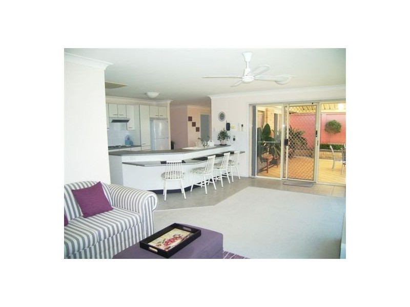 50 Lloyd Avenue, Chain Valley Bay NSW 2259