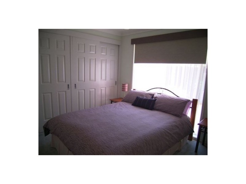 50 Lloyd Avenue, Chain Valley Bay NSW 2259