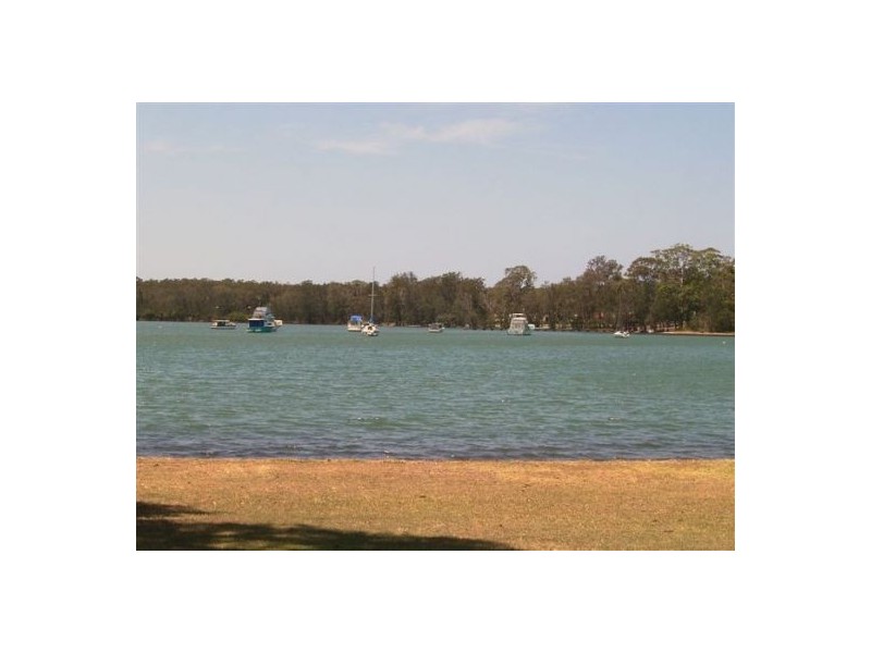 50 Lloyd Avenue, Chain Valley Bay NSW 2259