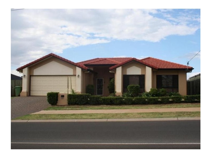 87 Nelson Street, Middle Ridge QLD 4350