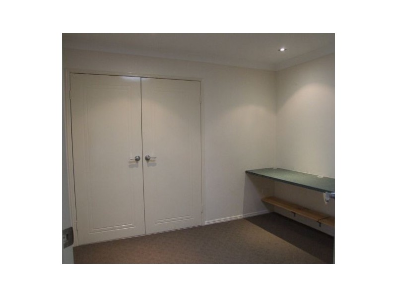 85 Nelson Street, Middle Ridge QLD 4350