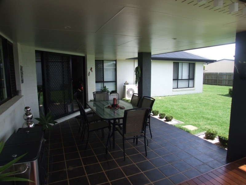 3 Rama Court, Kearneys Spring QLD 4350