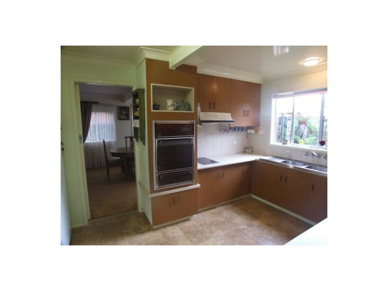 40 Cleary Street, Centenary Heights QLD 4350