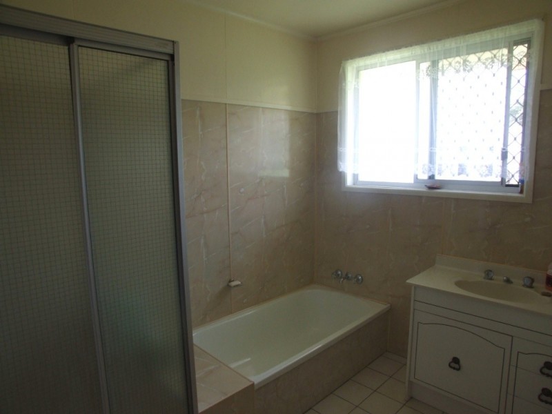 49 Cleary Street, Centenary Heights QLD 4350