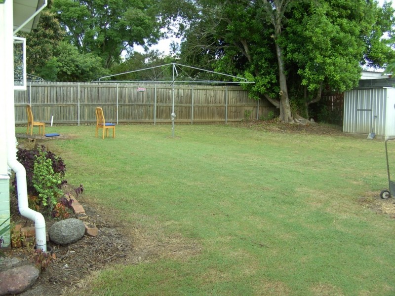 122 Whitehill Road, Eastern Heights QLD 4305