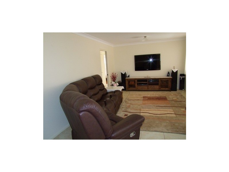 39 Ashford Drive, Wyreema QLD 4352