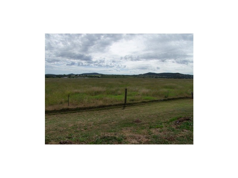 39 Ashford Drive, Wyreema QLD 4352